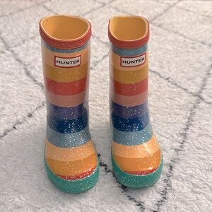 Hunter boots - size 8 toddler - glitter rainbow stripes